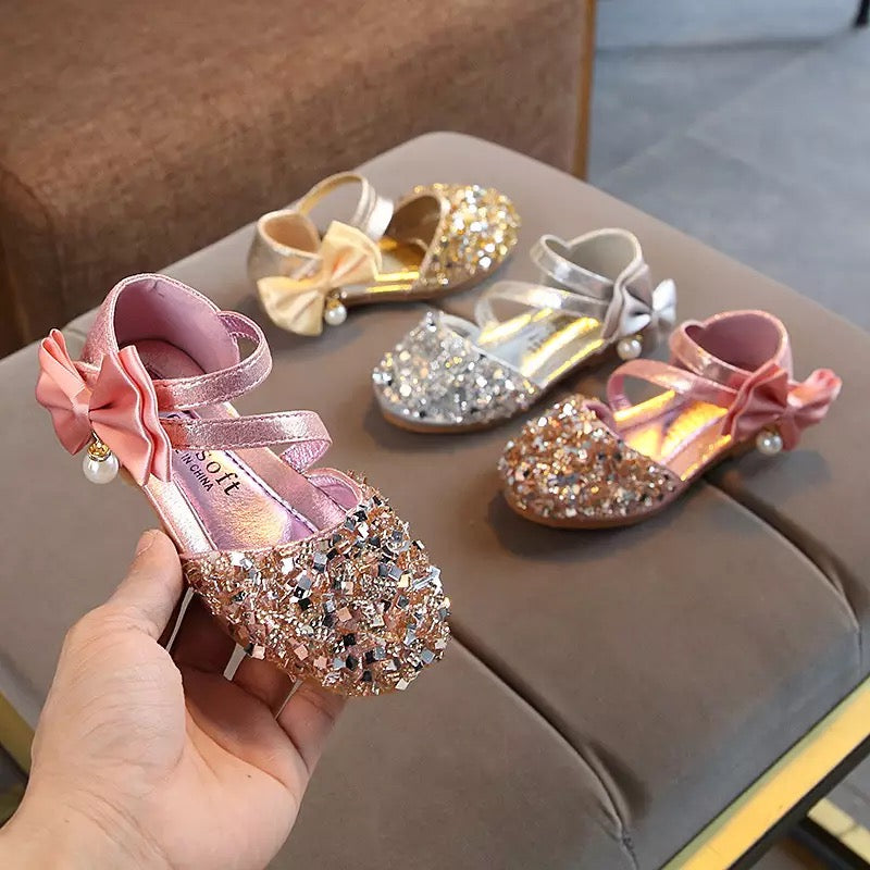 Layla crystal shoe flat heel